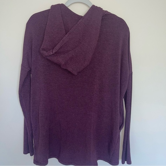 Athleta Purana Wrap Sweatshirt S Spiced Cabernet Pullover Stretch Jersey Knit - Picture 4 of 7